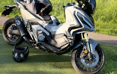 Huur Honda X-ADV 750