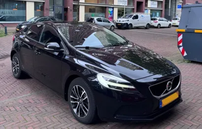 Huur Volvo V40