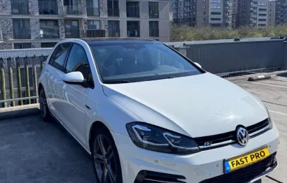 Huur Volkswagen Golf 7.5 R-Line