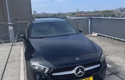 Huur Mercedes Benz A180D