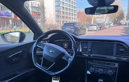 Huur Cupra Leon 300