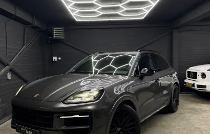 Huur Porsche Cayenne S