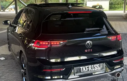 Huur Volkswagen Golf 8.5 GTI