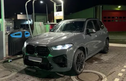 Huur BMW X5M Competition