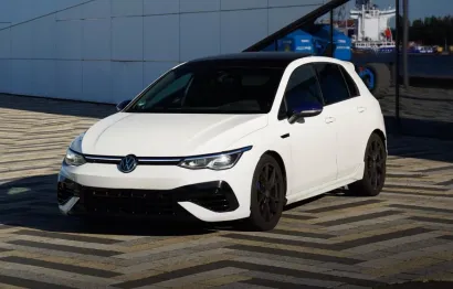 Huur Volkswagen Golf 8R 20 Years Edition