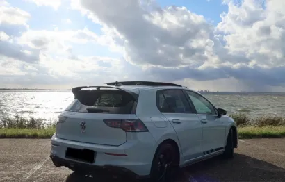 Huur Volkswagen Golf 8.5 GTI Clubsport