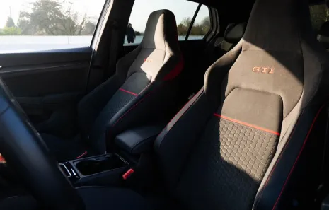 Huur Volkswagen Golf 8 GTI Clubsport