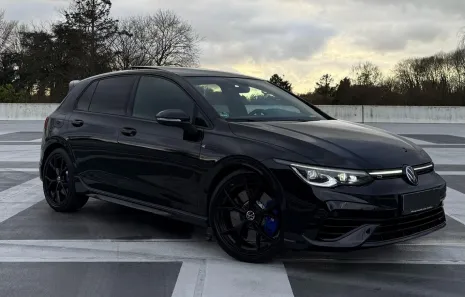 Huur Volkswagen Golf 8R Performance