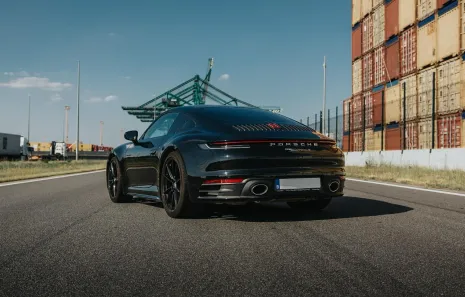 Huur Porsche Carrera 992