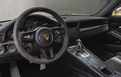 Huur Porsche 911 GT3