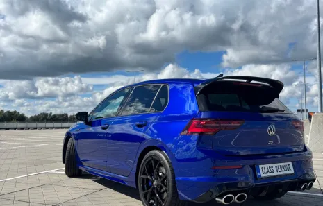 Huur Volkswagen Golf 8R Performance