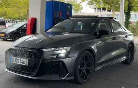 Huur Audi RS3 Limousine (2025)