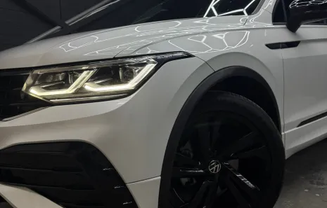 Huur Volkswagen Tiguan R-Line