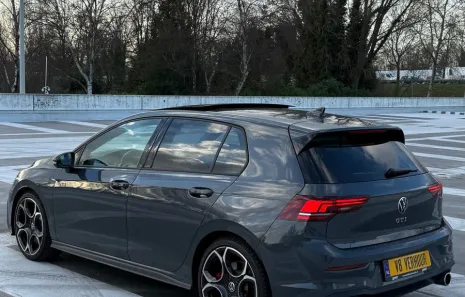 Huur Volkswagen Golf 8.5 GTI