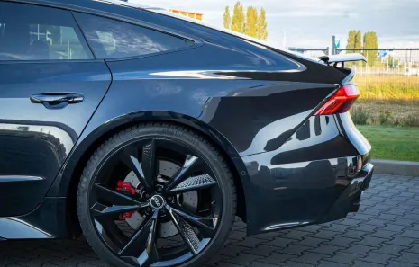 Huur Audi RS7 Performance