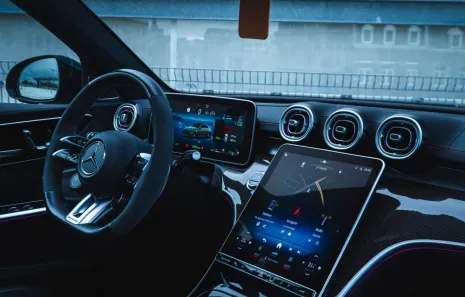 Huur Mercedes Benz C63s AMG F1