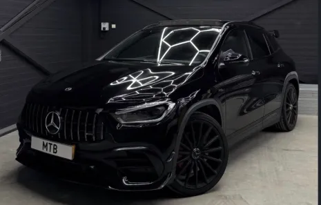 Huur Mercedes Benz GLA45s AMG