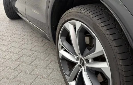 Huur Audi Q5 S-Line