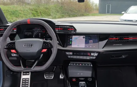 Huur Audi RS3 Limousine (2025)