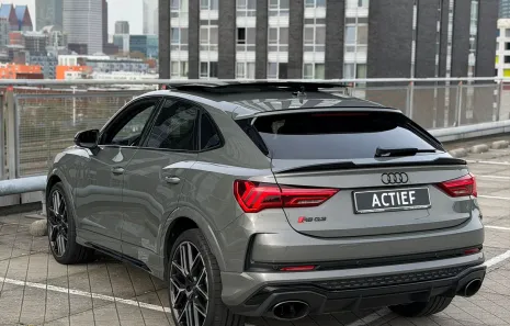 Huur Audi RSQ3 Performance 1/555 Edition
