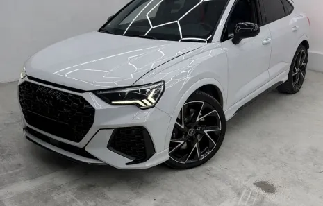 Huur Audi RSQ3 Sportback