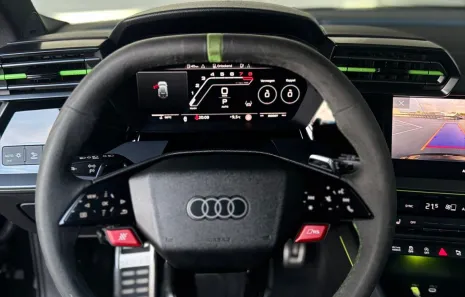 Huur Audi RS3 Sportback (2025)