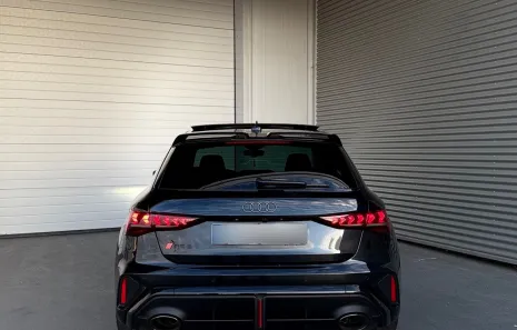 Huur Audi RS3 Sportback (2025)