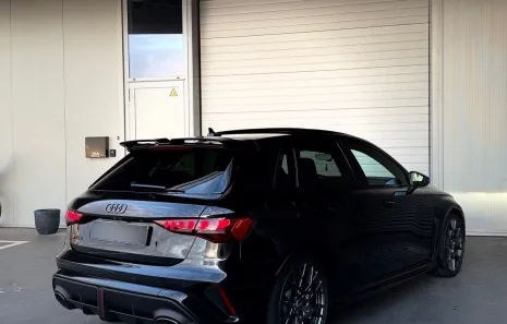 Huur Audi RS3 Sportback (2025)