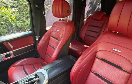 Huur Mercedes G63 AMG 55 JR Edition