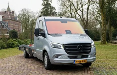 Huur Mercedes Sprinter Oprijwagen