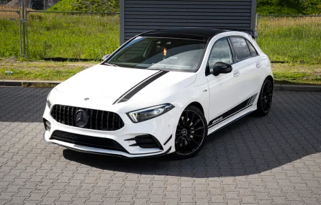 Huur Mercedes Benz A35 AMG