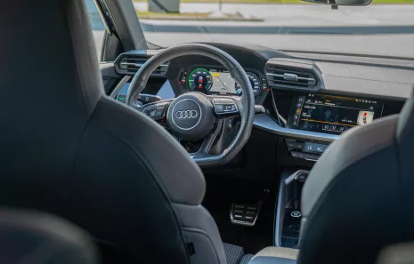 Huur Audi A3 S-Line