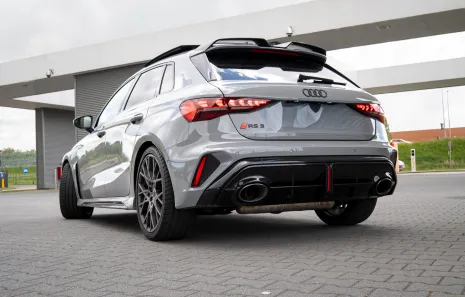 Huur Audi RS3 Sportback (2026)