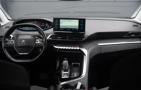 Huur Peugeot 3008