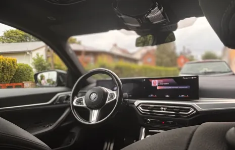 Huur BMW i4 M-Sport