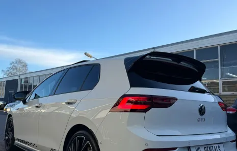Huur Volkswagen Golf 8 GTI
