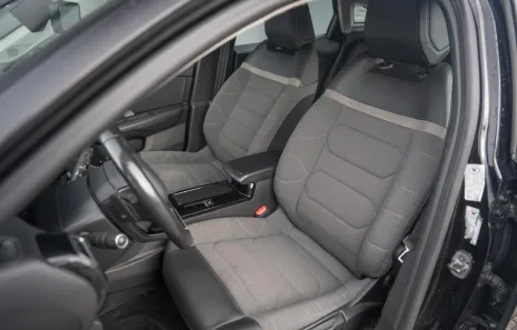 Huur Citroën C4