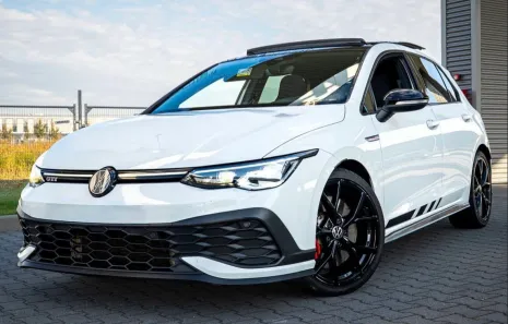 Huur Volkswagen Golf 8 GTI Clubsport
