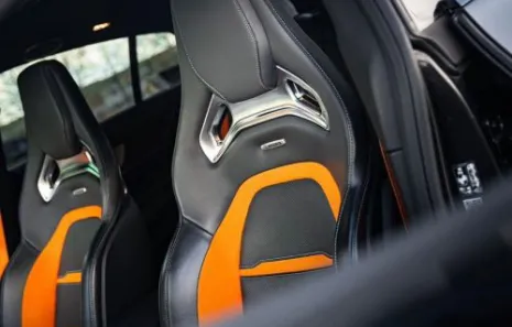 Huur Mercedes-Benz GT700 BRABUS