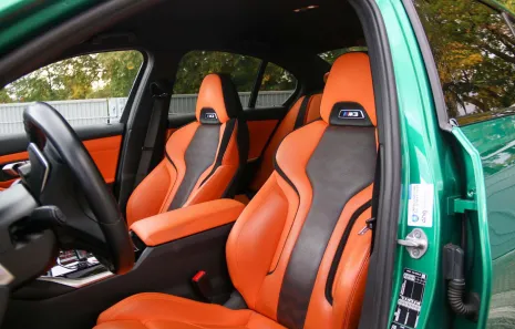 Huur BMW M3 Competition