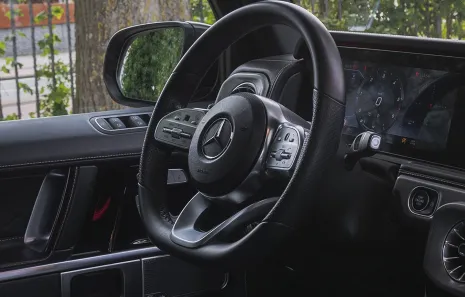 Huur Mercedes G400d G-Wagon