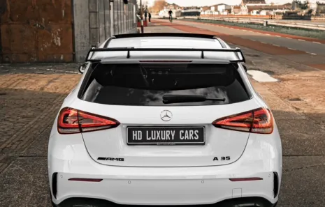 Huur Mercedes Benz A35 AMG