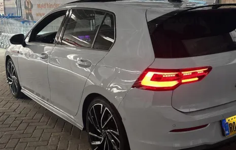 Huur Volkswagen Golf 8 GTI Clubsport