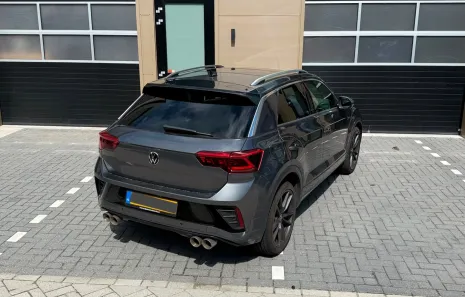 Huur Volkswagen T-Roc R-Line