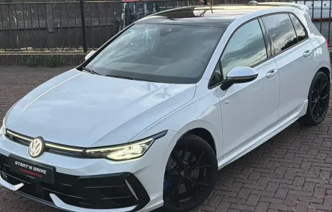 Huur Volkswagen Golf 8.5R