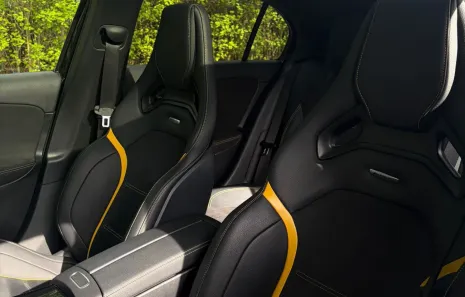 Huur Mercedes Benz A45s AMG