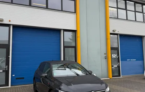 Huur Volkswagen Golf 8 GTI Clubsport 45 Jahre