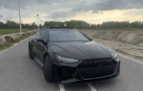 Huur Audi RS7 Performance