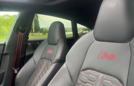 Huur Audi RS7 Performance