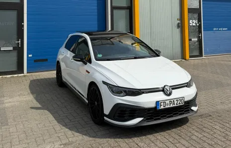 Huur Volkswagen Golf 8 GTI Clubsport